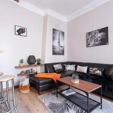 Les Halles Forville - Palais, Plages, Wifi, Clim Apartment *