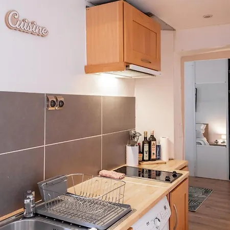 Apartment Les Halles Forville - Palais, Plages, Wifi, Clim Cannes